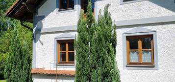 Zweifamilienhaus in absoluter Ruhelage! Noch kurze Zeit ohne Maklergebühr