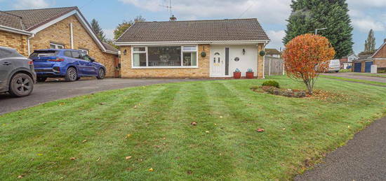 2 bedroom detached bungalow for sale