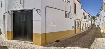 Apartamento de R/C com 2 quartos no coração de Vila de Viçosa