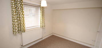 Flat to rent in Upton Road, Norwich NR4