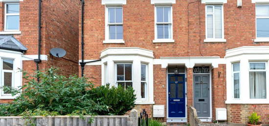 3 bedroom semi-detached house