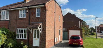 3 bedroom semi-detached house