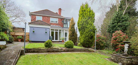 3 bedroom detached house