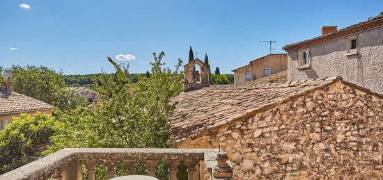 Maison 2 étages  à vendre, 5 pièces, 2 chambres, 120 m²