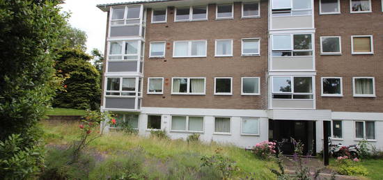 Flat to rent in Southfield Park, Oxford OX4