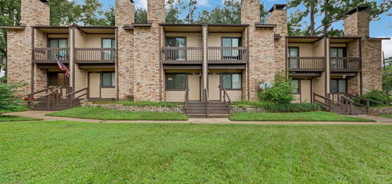 2521 Crosstimbers St Apt A3, Huntsville, TX 77320