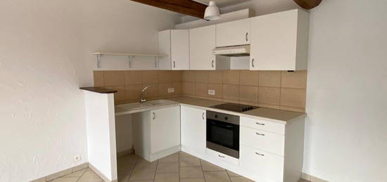 Appartement  à louer, 2 pièces, 1 chambre, 41 m²