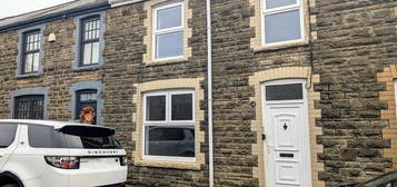 4 bedroom terraced house