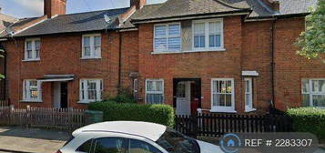 2 bedroom terraced house