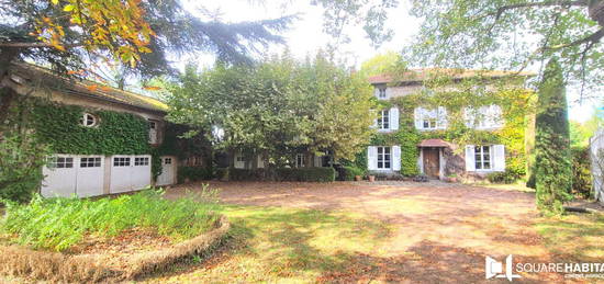 Maison  à vendre, 10 pièces, 6 chambres, 230 m²