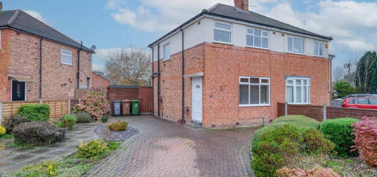 3 bedroom semi-detached house for sale