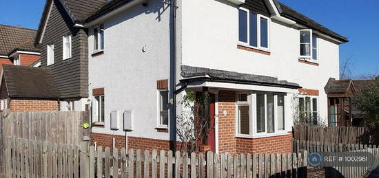 1 bedroom semi-detached house