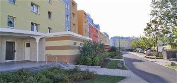 Kurzfristig anmietbar! 2-Zimmer-Wohnung mit Süd/Westterrasse und Badewanne in Rostock-Groß Klein