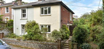 2 bedroom semi-detached house for sale