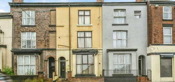 4 bedroom terraced house