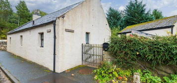 2 bedroom detached house for sale