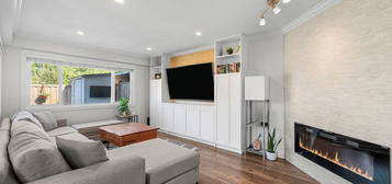 4800 Trimaran Dr #42, Richmond, BC V7E 4Y7