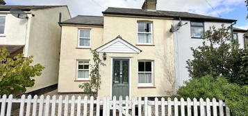 3 bed semi-detached house for sale