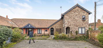 Detached house for sale in Ravensmere, Beccles, Suffolk NR34