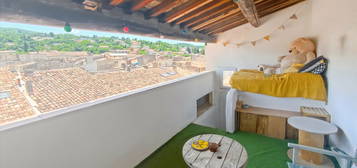 APPARTEMENT AVEC TERRASSE