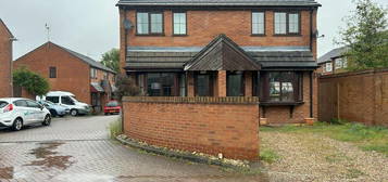 2 bedroom semi-detached house