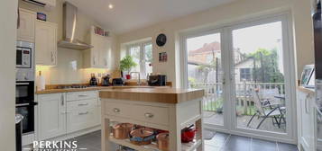 3 bed terraced house for sale