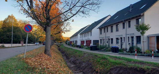 Reihenendhaus + Garage