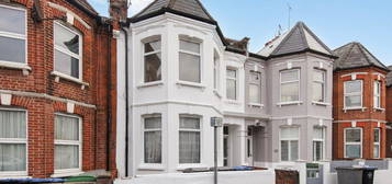 Flat for sale in Linacre Road, Willesden Green NW2