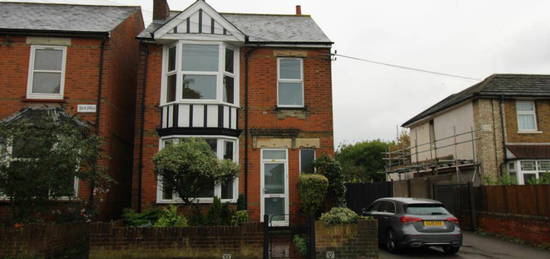 3 bedroom detached house