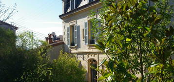 VENTE Département du JURA (39), À VENDRE Maison de Maître avec activité de chambres d'hôtes