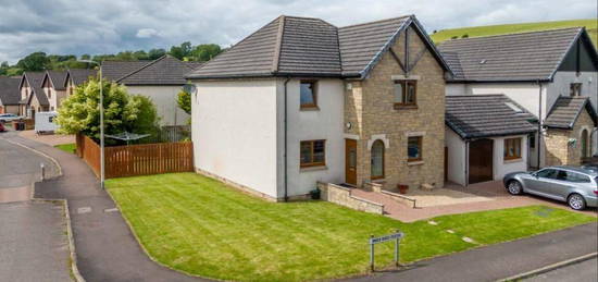 5 bed detached house for sale