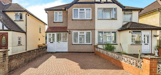 3 bed semi-detached house for sale