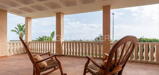 Casa o chalet en venta en C. Mar Egeo, Corinto - Almarda