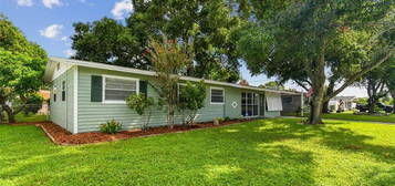 4423 W  Montgomery Ave, Tampa, FL 33616