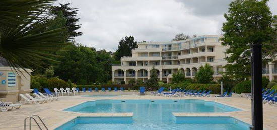 Appartement meublé, terrasse, parking