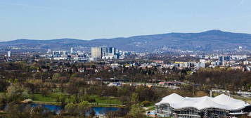 Schöner Wohnen im Westside Tower  Im Europaviertel mit traumhaften Blick über den Taunus!