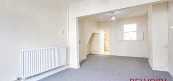 3 bed terraced house to rent