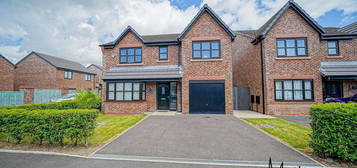 4 bedroom detached house to rent