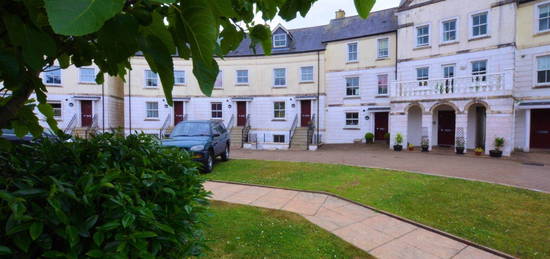 Town house to rent in Royffe Way, Bodmin PL31