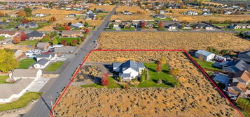 1450 W 58th Ave, West Richland, WA 99353