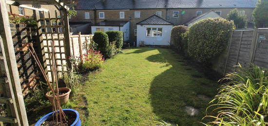 Terraced house to rent in South Street, Crewkerne TA18