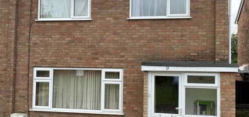 4 bedroom terraced house