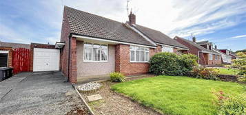 2 bedroom semi-detached bungalow for sale