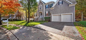 416 Montrose Ln, Galloway, NJ 08205