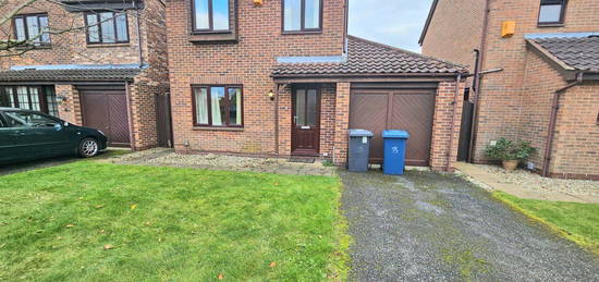 Detached house to rent in Cranberry Close, West Bridgford, Nottingham, Nottinghamshire NG2