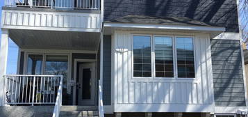 211 Bertrand St, Winnipeg, MB R2H 0N5