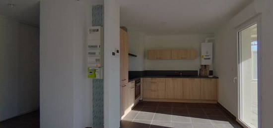 Appartement  à louer, 3 pièces, 2 chambres, 66 m²