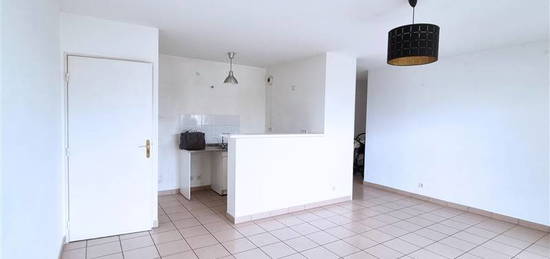 Appartement  à louer, 3 pièces, 2 chambres, 60 m²