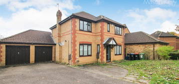 4 bedroom detached house to rent