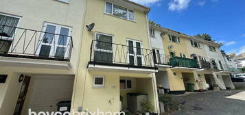 3 bedroom terraced house